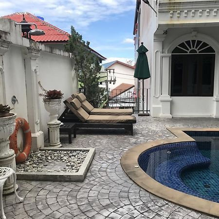 Chic Boutique Hotel Phuket Esterno foto