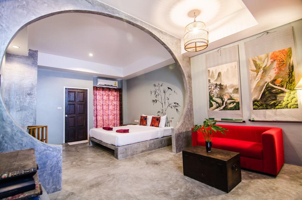Chic Boutique Hotel Phuket Esterno foto