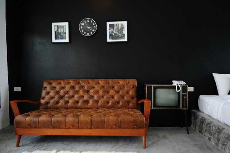 Chic Boutique Hotel Phuket Esterno foto