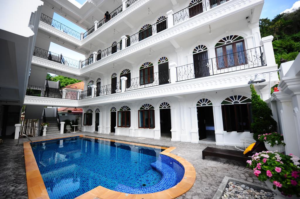 Chic Boutique Hotel Phuket Esterno foto